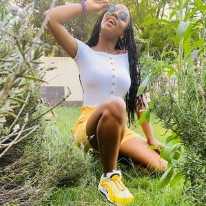 Meet your Posher, Angelique